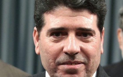 Premierul sirian: "Armata este pregatita sa faca fata tuturor provocarilor. Are degetul pe tragaci" Premierul sirian: "Armata este pregatita sa faca fata tuturor provocarilor. Are degetul pe tragaci"