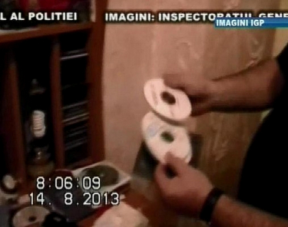 Un preot din capitala, suspectat de pornografie infantila. Politia a fost surprinsa de ce a descoperit Un preot din capitala, suspectat de pornografie infantila. Politia a fost surprinsa de ce a descoperit