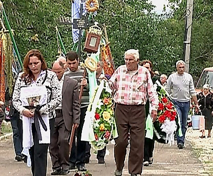 Barbatul care a murit intoxicat, petrecut pe ultimul drum: "Ne pare rau de el, noi am avut noroc"