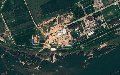 Coreea de Nord a repornit un reactor nuclear la o centrala veche: "Ar putea antrena o catastrofa" Coreea de Nord a repornit un reactor nuclear la o centrala veche: "Ar putea antrena o catastrofa"