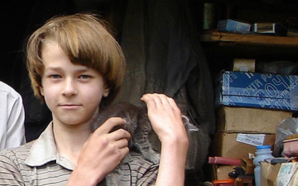 "Mowgli din Siberia". Povestea tanarului care a trait 16 ani intr-o coliba de pamant, in salbaticie
