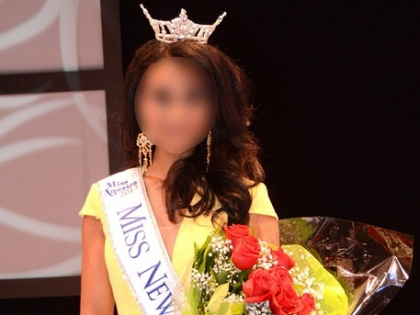 Ea este cea mai frumoasa femeie din SUA. Cum arata prima Miss America de origine indiana - FOTO Ea este cea mai frumoasa femeie din SUA. Cum arata prima Miss America de origine indiana - FOTO