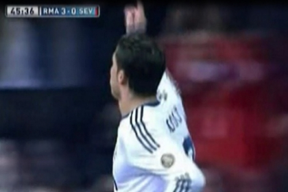 Cristiano Ronaldo a devenit cel mai bineplatit fotbalist din lume. Vezi cat va primi conform noului contract Cristiano Ronaldo a devenit cel mai bineplatit fotbalist din lume. Vezi cat va primi conform noului contract