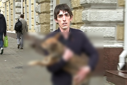 Protest cu caini MORTI la Primarie: "Maidanezii din Chisinau sunt OTRAVITI de autoritati"