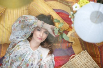 Angela Gonta pentru revista 15 minute: "Nu-mi plac barfele, dar se pare ca ele ma iubesc pe mine" "“ FOTO Angela Gonta pentru revista 15 minute: "Nu-mi plac barfele, dar se pare ca ele ma iubesc pe mine" "“ FOTO
