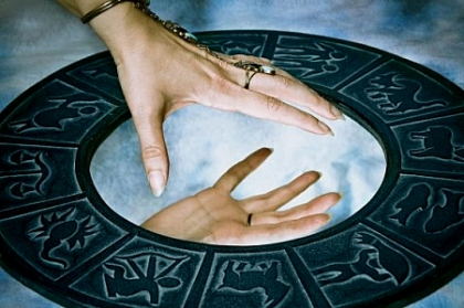 Horoscop: Cumpenele tale din aceasta toamna, in functie de zodie Horoscop: Cumpenele tale din aceasta toamna, in functie de zodie