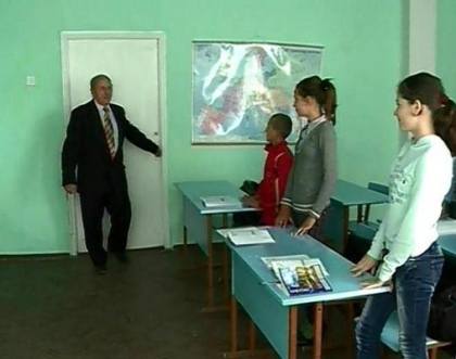 Istoria profesorului care a ajuns de rand cu cersetorii din Italia, intr-un reportaj "Moldova fara oameni"