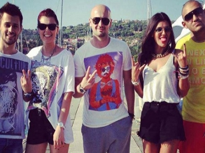 Sasha Lopez te indeamna la distractie! Asculta noul single al moldoveanului - VIDEO Sasha Lopez te indeamna la distractie! Asculta noul single al moldoveanului - VIDEO