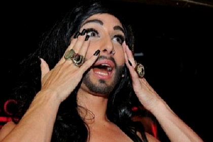 Cel mai controversat participant la Eurovision 2014: Arata ca o femeie foarte sexy, dar are barba - VIDEO Cel mai controversat participant la Eurovision 2014: Arata ca o femeie foarte sexy, dar are barba - VIDEO