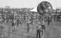 Un american sustine ca l-a gasit pe Lincoln intr-o poza veche de 150 de ani. Este a doua din istorie