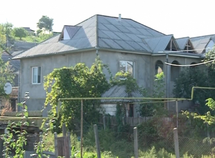 Detalii noi in cazul din Hancesti, unde doi soti au fost batuti si jefuiti. Ce le-au declarat politistilor