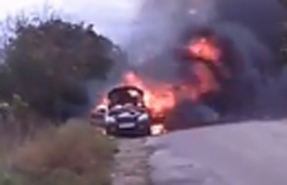 VIDEO. Un automobil s-a aprins din mers la Orhei VIDEO. Un automobil s-a aprins din mers la Orhei