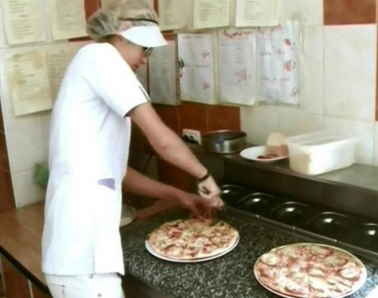 MOLDOVA FARA OAMENI. In pofida greutatilor, au facut afaceri la ei acasa. Vezi cum le-a reusit MOLDOVA FARA OAMENI. In pofida greutatilor, au facut afaceri la ei acasa. Vezi cum le-a reusit