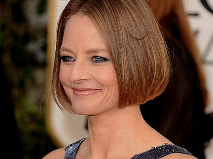 Jodie Foster, la plimbare cu noua sa iubita! Cum arata cea care i-a furat inima lesbienei "“ FOTO Jodie Foster, la plimbare cu noua sa iubita! Cum arata cea care i-a furat inima lesbienei "“ FOTO