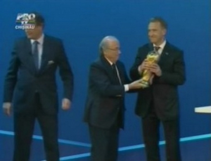 Rusii sarbatoresc cu mare fast decizia FIFA Rusii sarbatoresc cu mare fast decizia FIFA