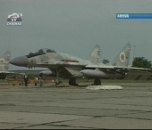 Armata Nationala nu-si poate vinde avioanele Armata Nationala nu-si poate vinde avioanele