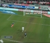 Ploaie de goluri la partida dintre Bayern Munchen si Stuttgart Ploaie de goluri la partida dintre Bayern Munchen si Stuttgart