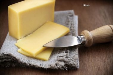 Gusturi aparte – Branza maturata si prietenia ei cu vinul Gusturi aparte – Branza maturata si prietenia ei cu vinul