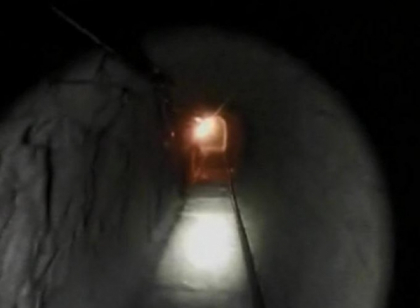 Autoritatile americane au gasit un tunel al traficantilor de droguri din Mexic, extrem de sofisticat. Cum arata
