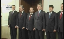 De astazi avem un nou Executiv... aproape nou De astazi avem un nou Executiv... aproape nou