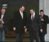 Liderii PD, PL si PLDM s-au intalnit astazi pentru negocieri Liderii PD, PL si PLDM s-au intalnit astazi pentru negocieri