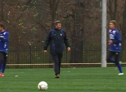 Nationala Moldovei il vrea in continuare pe Ion Caras: Nici venirea lui Mourinho nu ar schimba lucrurile Nationala Moldovei il vrea in continuare pe Ion Caras: Nici venirea lui Mourinho nu ar schimba lucrurile