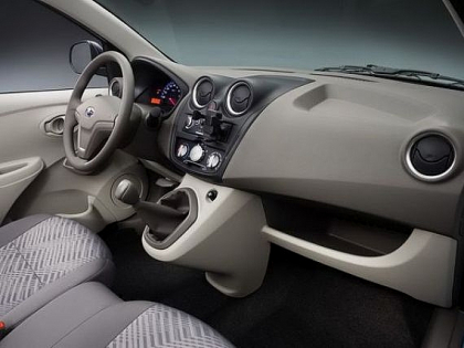Masina care distruge productia mondiala. Un pret mai mic nu se poate Masina care distruge productia mondiala. Un pret mai mic nu se poate