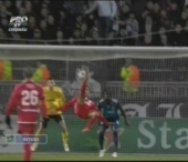 Gol fenomenal in partida dintre Hapoel Tel Aviv si Lyon Gol fenomenal in partida dintre Hapoel Tel Aviv si Lyon