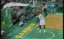 Faza splendida reusita de Shaquille O\'Neal in meciul cu Indiana Pacers