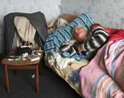 Batran de 85 de ani, evacuat fortat din apartamentul sau. Cat ar datora unei fabrici de dulciuri