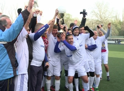 Spectacol de clasa in ultima etapa a campionatului national printre veterani. Cum au jucat fostele staruri