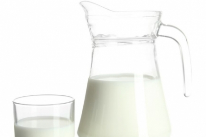 Ce avertisment au nutritionistii pentru persoanele care consuma lapte crud Ce avertisment au nutritionistii pentru persoanele care consuma lapte crud