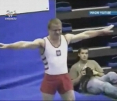 Combinatie NEMAIVAZUTA reusita de un gimnast polonez! Combinatie NEMAIVAZUTA reusita de un gimnast polonez!