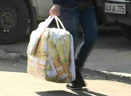 Tarife mai MARI pentru expedierea coletelor peste hotare. Pentru care destinatii s-au scumpit preturile