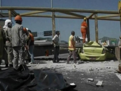 Tragedie la Rio de Janeiro. Momentul in care un pod s-a prabusit peste o autostrada aglomerata