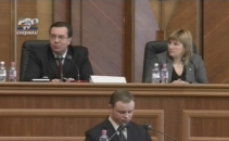 Fiecare deputat va avea cate un asistent platit din buget
