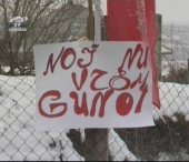 Protest la Tantareni. Locuitorii au blocat accesul catre groapa de gunoi din localitate