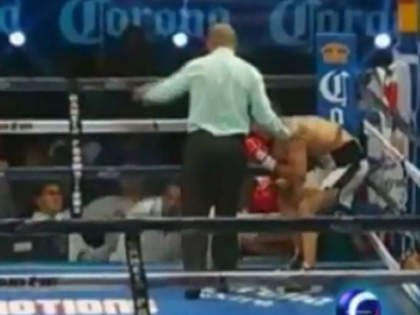Un boxer mexican de 23 de ani a MURIT pe ringul de box. Imagini din ultimele momente din viata Un boxer mexican de 23 de ani a MURIT pe ringul de box. Imagini din ultimele momente din viata