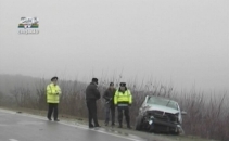 Un taximetrist a adormit la volan si s-a izbit de o masina care venea din fata