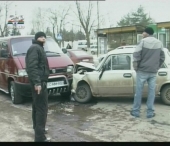 Accident cu scandal in fata cimitirului Sfantul Lazar din capitala Accident cu scandal in fata cimitirului Sfantul Lazar din capitala