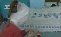 Tatal care si-a stropit copilul cu acid ar putea fi decazut din drepturile parintesti Tatal care si-a stropit copilul cu acid ar putea fi decazut din drepturile parintesti