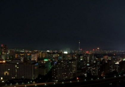 Imagini rare. Cum arata placerile nocturne ale noilor bogati din Coreea de Nord