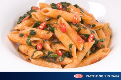 Penne cu sos Arrabbiata si spanac Penne cu sos Arrabbiata si spanac