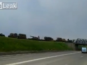 Se pregatesc de defensiva? Momentul in care un tren transporta echipament militar la Constanta Se pregatesc de defensiva? Momentul in care un tren transporta echipament militar la Constanta