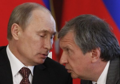 Obama l-a sanctionat pe cel mai infricosator om de pe Planeta. Cine este "Darth Vader" al Rusiei, mana dreapta a lui Putin Obama l-a sanctionat pe cel mai infricosator om de pe Planeta. Cine este "Darth Vader" al Rusiei, mana dreapta a lui Putin