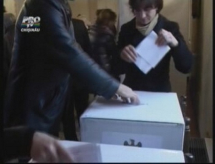 Comisia Electorala Centrala a declarat valabil scrutinul din 28 noiembrie