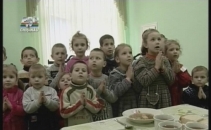 Educatie CRESTINA la casa de copii a manastirii Hancu : Abia invata sa vorbeasca, dar stiu sa tina post Educatie CRESTINA la casa de copii a manastirii Hancu : Abia invata sa vorbeasca, dar stiu sa tina post