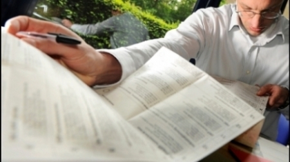 70 de cm - lungimea buletinului de vot in Chisinau 70 de cm - lungimea buletinului de vot in Chisinau