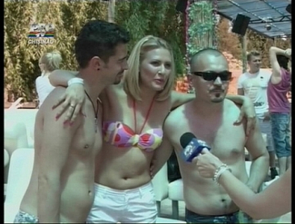 VEZI cum si-au sarbatorit ziua de nastere Pasha Parfeni, Diana Rotaru si Jucatorul