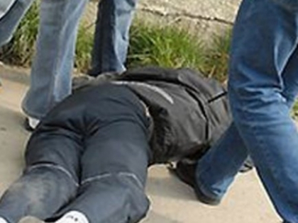 Omorat dintr-o lovitura. Un minor de 14 ani din Sangerei a murit dupa ce s-a batut Omorat dintr-o lovitura. Un minor de 14 ani din Sangerei a murit dupa ce s-a batut